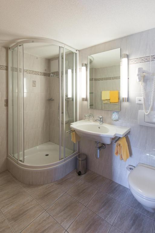 Hotel Portjengrat Saas-Almagell Quarto foto